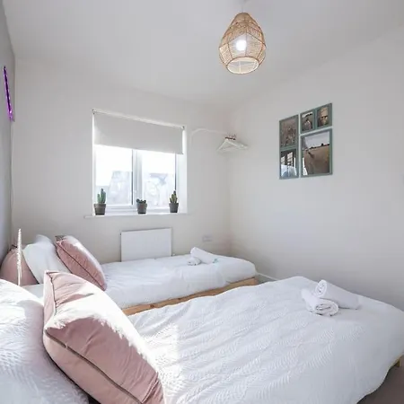 Trox Home - Cosy Vibes - Free Parking - Zero Fuss-3